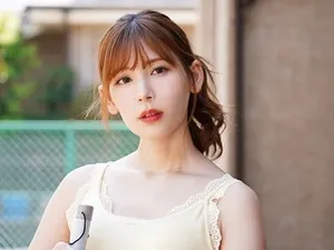 Cậu em trai nhút nhát được một người chị họ nứng cho biết mùi đời